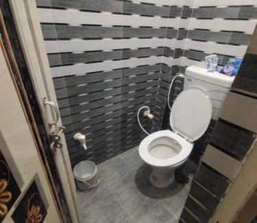 Naini House | Arail ghat homestay
