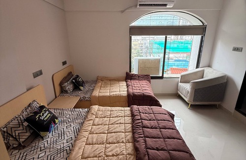 Andheri West Hotel | Arcadia by Student Housing