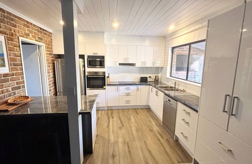Hat Head House | Arcos - Amazing 3 bedroom townhouse all linen supplied