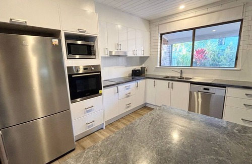 Hat Head House | Arcos - Amazing 3 bedroom townhouse all linen supplied