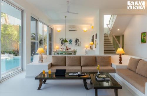 Mandrem Villa | Aroha Palms Magnifica - Private Pool, Wi-Fi