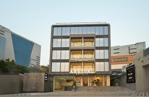 Madhapur Hotel | Arrival Hotel-Hitec City