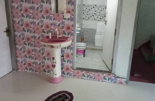 Mathura Bed & Breakfast | Arya Sadan Homestay