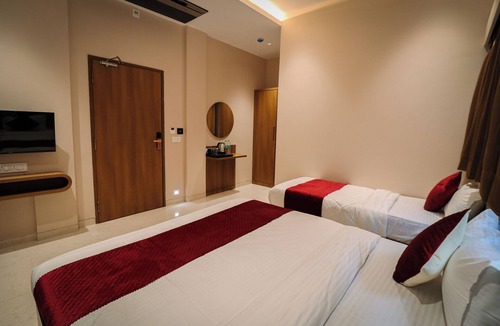 Sakinaka Hotel | Ascent Star Inn