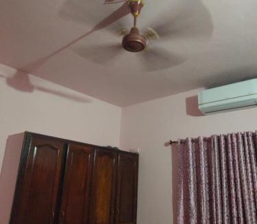 Thrissur House | Ashlin's Royal Palace Stay
