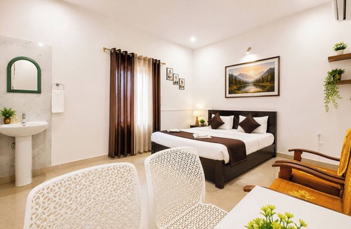 Ayodhya Hotel | Ashoka Homestay Ayodhya