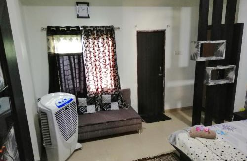 Indore House | Ashta Lakshmi Tourist Home Stay