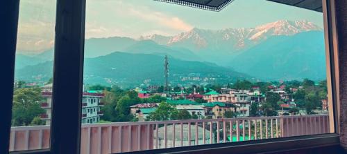 Sidhpur Hotel | Asian resort n farm