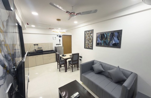 Borivali East Hotel | Astha Home The Borivali Suite