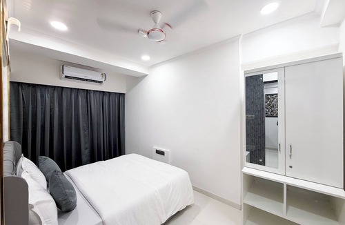 Borivali East Hotel | Astha Home The Borivali Suite