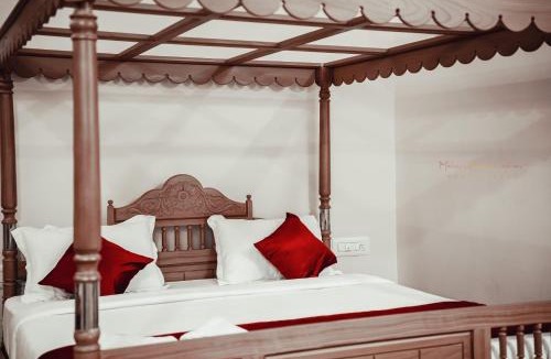 Perumbavoor Resort | ATHIRAPPILY SREENILAYAM HERITAGE RESORt