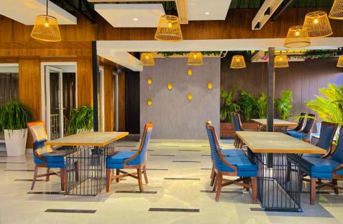 Bullawala Hotel | Aura Rooms