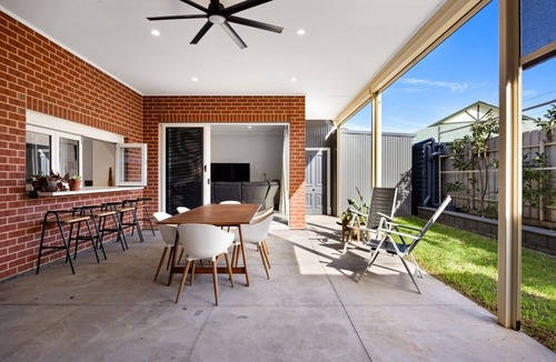 Brompton House | Aurora House—Heritage-style meets City Convenience