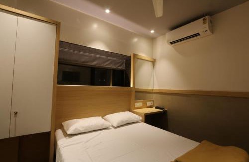 Paud Hotel | Avenue 10 Boutique Hotel