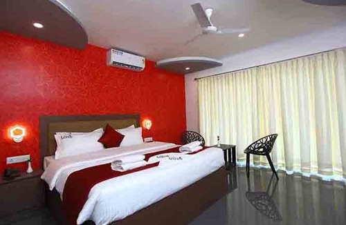 Devikolam Hotel | Ayur Green Resort and Spa Munnar