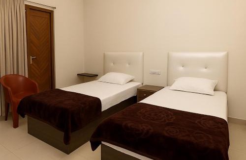 Jabalpur Hotel | AYUSHMAAN - Premium