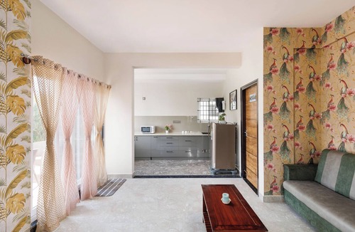 Hosur Apartment | Azure Lumina by Stayjade3bhkpool Garden1hr HSR
