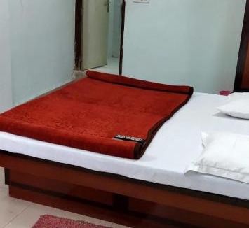 Hoshangabad House | Balaji Inn