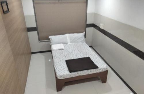 Surat House | Balaji rooms&domentry