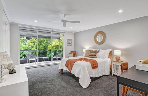 Palm Beach House | Barefoot on Iluka - Barefoot on Iluka moments from Snappermans Beach