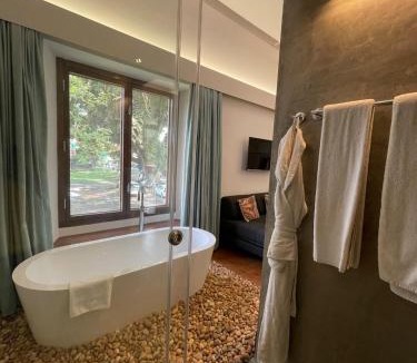 Fort Kochi Villa | Baron's Antiquarian Villa