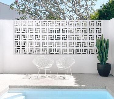 Byron Bay Hotel | Bask & Stow I Luxe Guesthouse