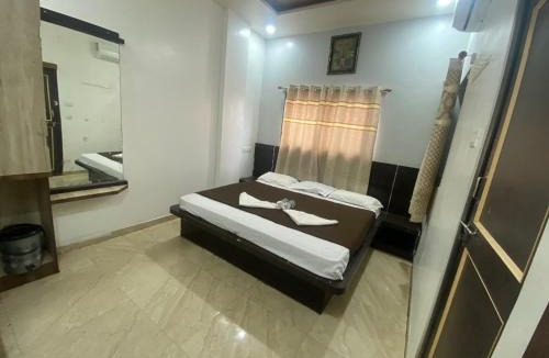 Tuljapur Hotel | Bbhakt niwas