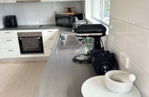 Tathra Apartment | Beach side Apartment, situated just across the road from Tathra’s main beach