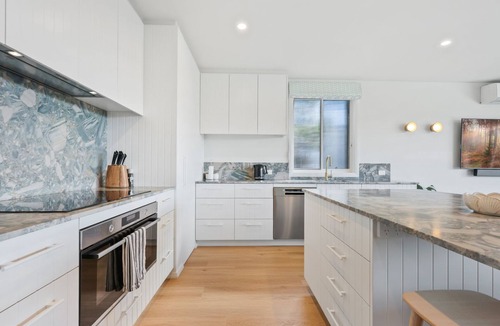 South West Rocks Apartment | Beaches Unit 3 - Luxury Beachfront Unit – Ground Floor
