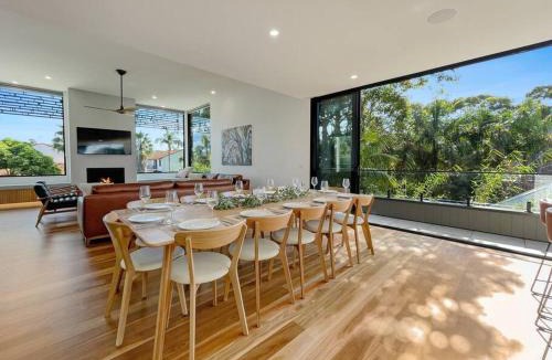 Merimbula House | Beachfront Escape - 6 bedroom, Pool & beach access