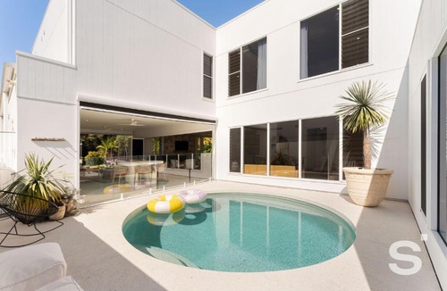 Kingscliff House | Beachfront Mediterranean Retreat