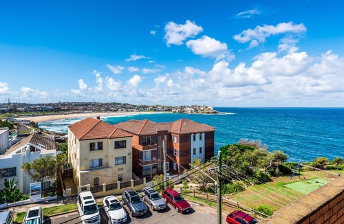 Tamarama Apartment | Beachside lookout close to Bondi Beach