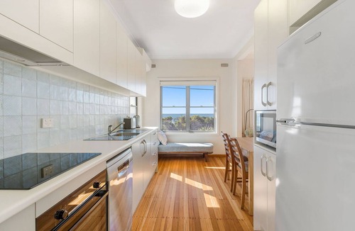 Bonny Hills House | Beachview - Iconic Bonny Hills Retreat with Breathtaking Ocean Views