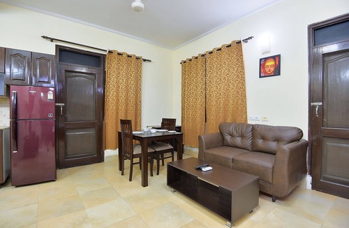 Gurugram Apartment | Bedchambers Serviced apartment in Sushant lok