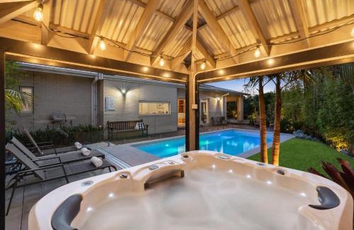 St Leonards House | Bella Beach Resort - An Oasis on the Bellarine with heated pool