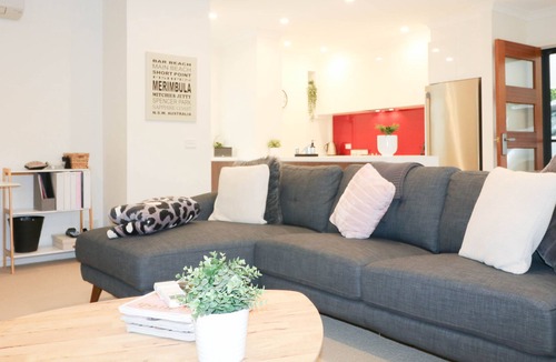 Wolumla Apartment | Bellevue Haven - 1 bedroom, pet friendly apartment away from it all. 5+ nights