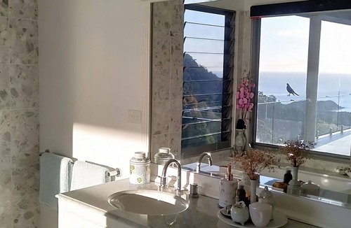 Korora House | Belvedere, cleverly designed with magnificent panoramic views from every room in the house.