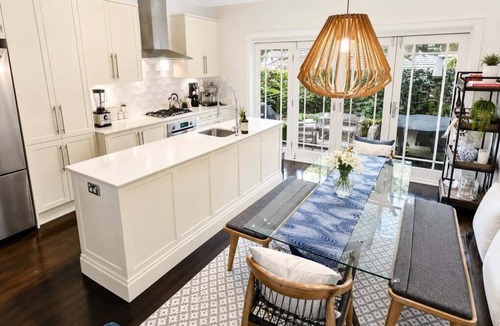 Cremorne House | BEN90 - Cremorne Retreat | Stylish Home with Garden