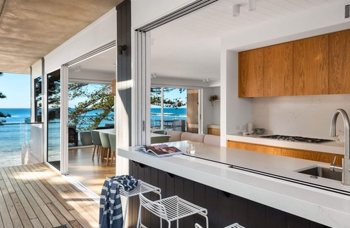Newport House | Between the Pines by TCC