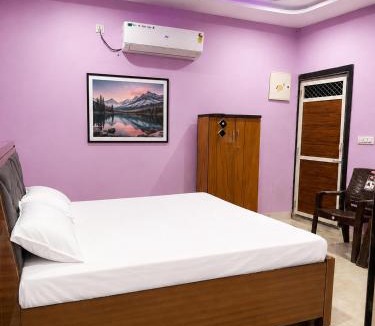 Govardhan House | Bhagwan krishan kutir