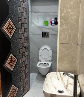 Uchiyarda Apartment | Bhati house