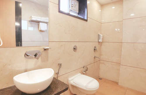 Bhopal Hotel | Bhopal Insignia