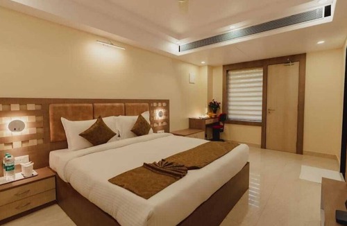 Jabalpur Hotel | BIGWIG HOTEL