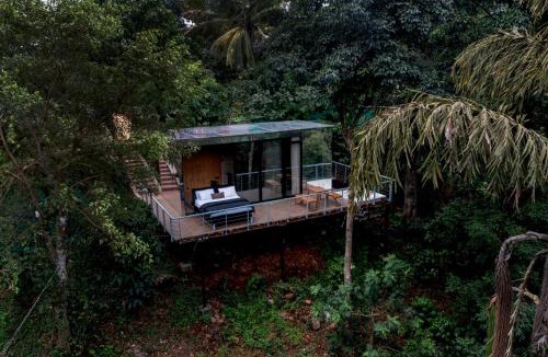 Chikkamagaluru Other | Birds Eye Estate- Mirror House
