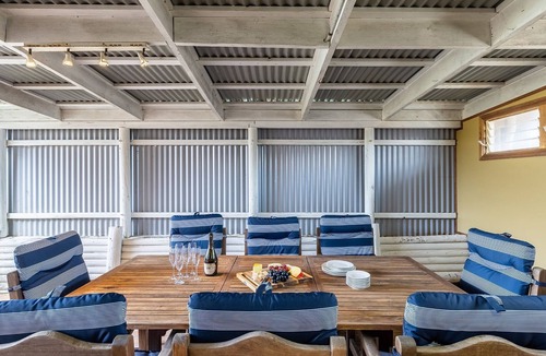 Anna Bay House | Birubi Beach House, 14 Campbell Avenue - fantastic house and close to the surf beach