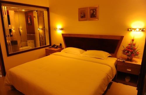 Kumarapuram Hotel | Biverah Hotel & Suites