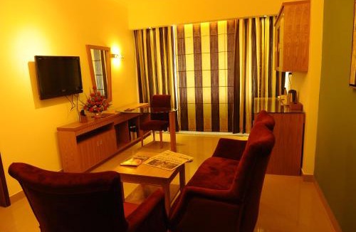 Kumarapuram Hotel | Biverah Hotel & Suites