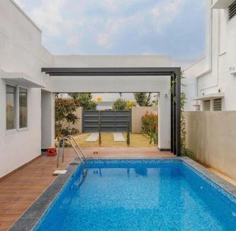 Hosur Apartment | Bloom Haven by StayJade PoolGarden1h HSR E-city