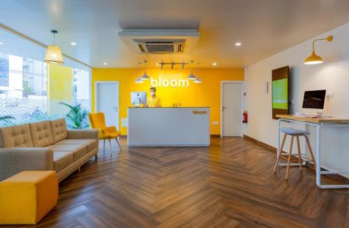 Madhapur Hotel | Bloom Hotel - HITEC City