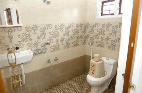Pirmed House | Blooms home stay